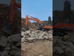 Gebrauchtes Doosan DX360LC Langstreckenbagger Kapazität 1,71m3 36 Tonnen